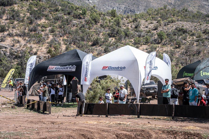 Stand de marca offroad